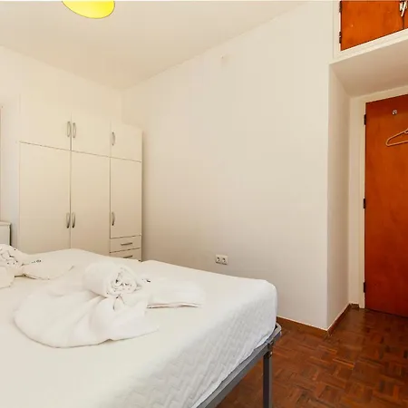 B63 - Corner Street Historic Center Lagos